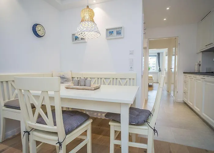 Kompass-1-1 דירה